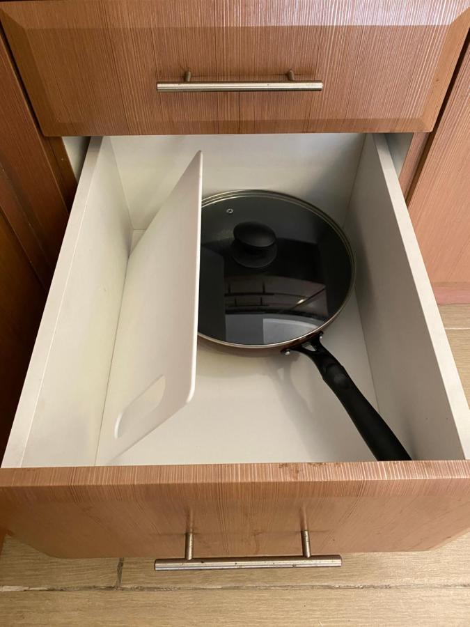 Spacious Condo In Venice Luxury Residences Тагуиг Екстериор снимка