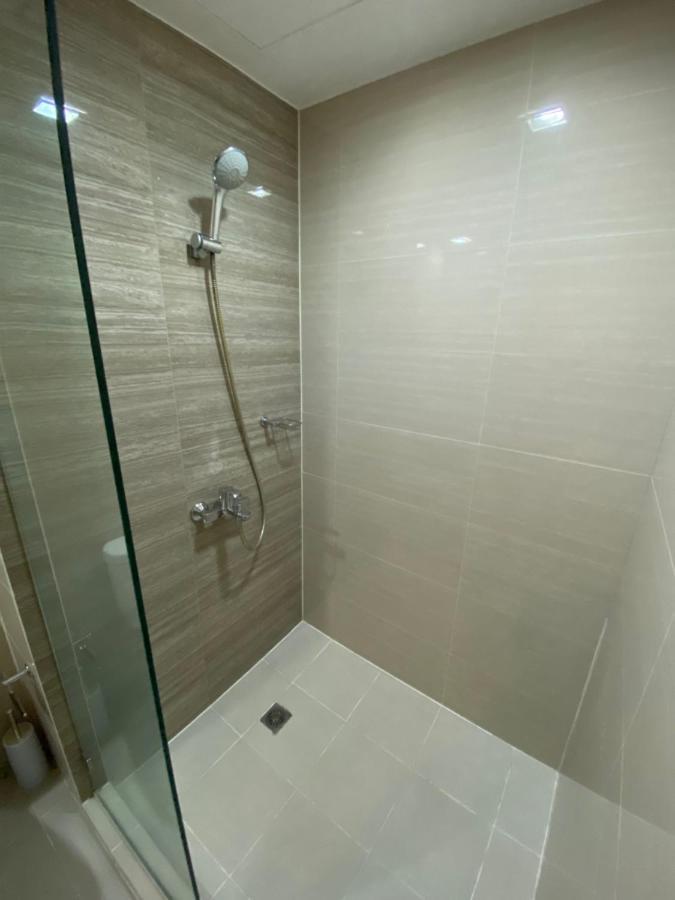 Spacious Condo In Venice Luxury Residences Тагуиг Екстериор снимка