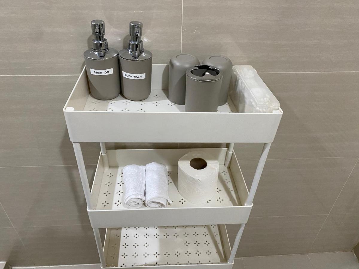 Spacious Condo In Venice Luxury Residences Тагуиг Екстериор снимка